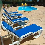 Quinta Da Romazeira Bed and Breakfast *