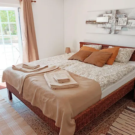 ベッド・アンド・ブレックファスト Quinta Da Romazeira