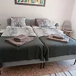 Quinta Da Romazeira Bed and Breakfast