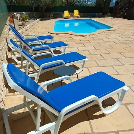 Quinta Da Romazeira Bed & Breakfast *